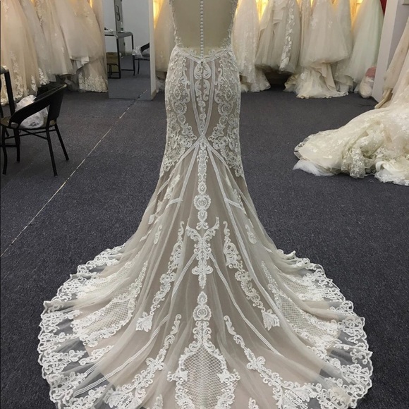 Deep V Neck Illusion Backless Wedding dress - Picture 6 of 8